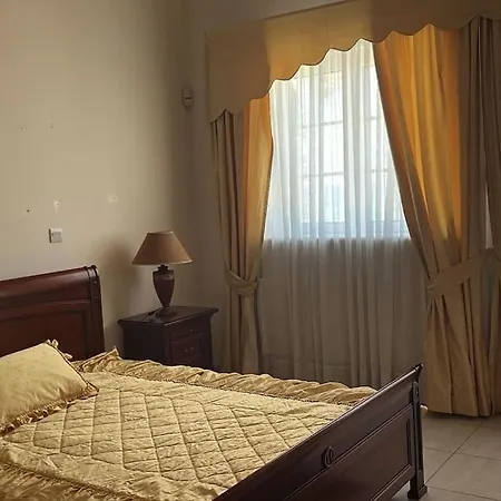 Luxury 3 Bedroom Sea -view 빌라